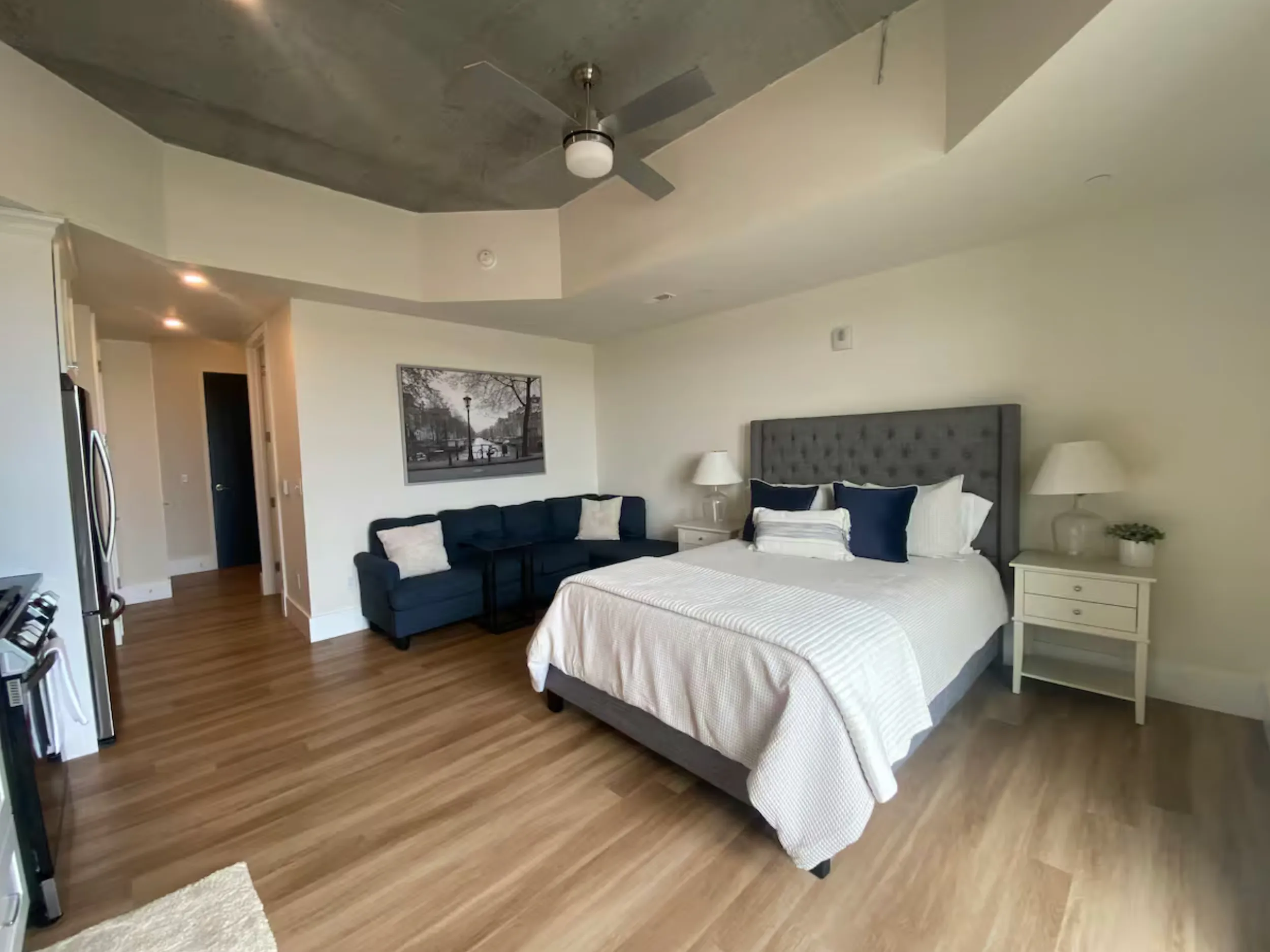 LaSalle Loft City Hideaway listing