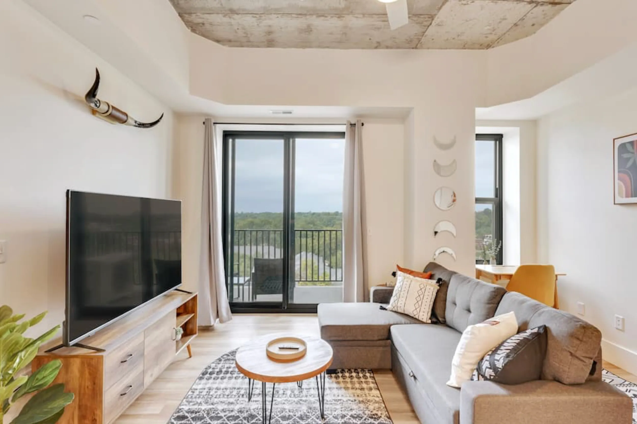 Golden Glow listing
